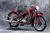 「ドリーム D型」から76年、ホンダの二輪車が生産5億台達成 画像
