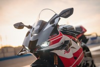 ビモータの公道で乗れるレーシングマシン!「可変式羽とか、性能も最高」SNSでも注目の的に 画像