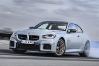 30kgの軽量化で最も軽い「BMW M2」に、530馬力エンジン搭載の「CS」発表 画像