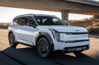 キアの3列シート電動EV『EV9』、米2026年型は最大30万円値下げ 画像