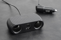 手軽にUSBポートとアクセサリーソケットを増設、オウルテックから「ケーブル型車載充電器」発売 画像