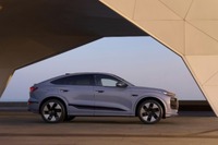中国専用のロングホイールベースSUV、アウディ『Q6L e-tron』予約開始 画像