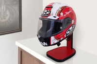 高機能ヘルメットスタンド、梅雨・湿気から解放する乾燥ファン搭載でMakuake登場 画像
