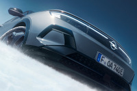 オペル初の電動4WD登場、SUV『グランドランド』は325馬力で航続501km実現 画像