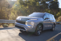 三菱自動車、米輸出の『アウトランダー』など販売価格を値上げへ［新聞ウォッチ］ 画像