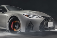 レクサスのV8セダンに「クライマックスエディション」登場、SNSでは「実質IS Fでは?」など話題に 画像
