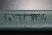 「TEIN」ロゴ入りシートベルトパッドが登場、オリジナルグッズのラインナップを拡充 画像
