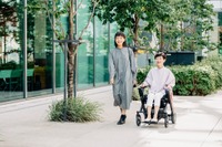 WHILL、沖縄で車載可能な近距離モビリティレンタル開始 画像