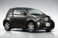 トヨタ iQ 特別仕様…2シーターモデルも デコクレ第2弾 画像