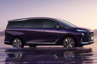 中国ベストセラーミニバンが新型に、PHEVの純電動航続は202kmを実現 画像