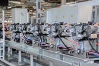 BMWの新EV「ノイエクラッセ」に搭載、第6世代電動パワートレイン量産開始 画像