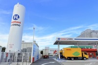 DHL、アジア太平洋初の水素燃料電池トラック実証走行を日本で開始 画像