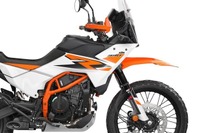 「100万切るのは魅力」新型KTM『390アドベンチャーR』が話題に、注目は「価格」と「重さ」 画像