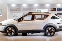 ヒョンデ、新型燃料電池車など水素モビリティビジョン発表…世界経済学者大会2025 画像
