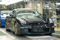 日産株価が小反発、『GT-R』生産終了も買い戻しがわずかに勝る 画像