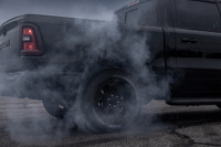 V8「HEMI」搭載車が復活、大型ピックアップトラック『ラム1500』に…米国で出荷開始 画像