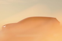 ボルボ『EX60』、新型電動SUVを2026年1月発表へ...ティザー写真公開 画像