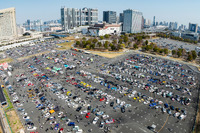 全国から痛車1000台が集結、コスプレイヤーとクルマの“併せ”も　10月18日 画像