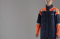 EV整備専用作業服、世界初登場…三菱ふそうがミドリ安全・日本ゴアと共同開発 画像