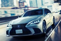 レクサス『LS』一部改良、新色追加とシートヒーター標準化…1111万円から 画像
