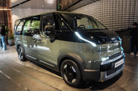 ハイエースの牙城を崩すか、個性的デザインの「EVバン」が日本上陸…キア『PV5』発売は2026年春 画像
