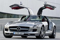 【フランクフルトモーターショー09】メルセデスベンツ SLS AMG…ガルウイングが復活 画像