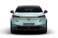 日産『アリア』改良新型を世界初公開へ、Vモーショングリルのない新デザインに…ジャパンモビリティショー2025 画像