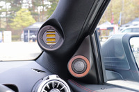 お手頃「スピーカー」へサクっと交換、音が激変！［初めてのカーオーディオ“とっておき”をプロが提案］ 画像