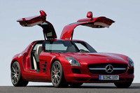 ［写真蔵］メルセデスベンツ SLS AMG…エクスクルーシブな内外装 画像