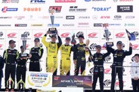 ヨコハマタイヤ「ADVAN」装着車、SUPER GT第7戦で表彰台独占…GT300クラス今季4勝目 画像
