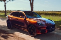 グラスの中で揺れるワインの色合い、マセラティのSUV『グレカーレ』にワンオフ…伊ワイナリーと協力 画像