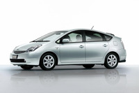 プリウス 中古、新車価格越えの人気 ガリバー自動車研究所 画像