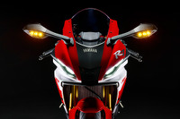ヤマハ『R7』が全面進化！ 電子制御、シャシー刷新で示す「ミドルスーパースポーツの新たな可能性」 画像