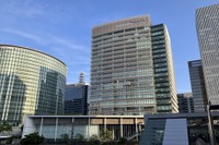 日産、横浜本社ビルを970億円で売却、中間決算は最終赤字2219億円［新聞ウォッチ］ 画像