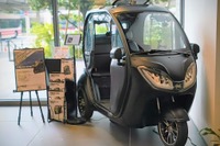 造船技術から生まれた3輪電動モビリティ「NEO-ONE」、東京・二子玉川の蔦屋家電プラスで体感展示 画像