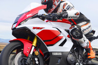 「もはやフルモデルチェンジ」ヤマハ『R7』の大幅進化に驚きの声！ 6軸IMU搭載にシャシー刷新、日本導入に期待高まる 画像