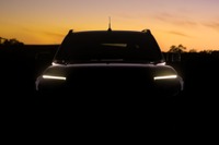 日産のピックアップトラック、『ナバラ』新型が11月19日デビューへ