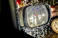 5分でできる雨対策！ 専用撥水剤とフィルムでドアミラーとバックカメラが劇的に見やすい～Weeklyメンテナンス～ 画像