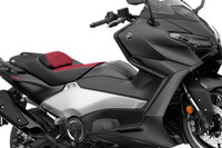 『TMAX』が誕生25周年、ヤマハが特別仕様「TMAX560 25th Anniversary ABS」発表、往年の“スペシャル”なカラー採用 画像