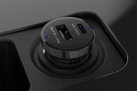 “車内スマホ生活”を強力サポートする、パワフル「USBプラグ」の新作登場！［特選カーアクセサリー名鑑］ 画像