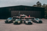 ベントレー、英空軍所属のチェコ飛行士を称える4台の「スコードロン・コレクション」発表…機体の塗装を再現 画像