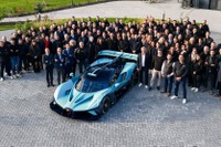 ブガッティの「火球」、『ボリード』生産終了…W16エンジンの歴史に幕 画像