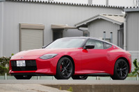 【日産 フェアレディZ 新型試乗】まるで日本製のアメ車？ そこはかとなくアメリカを感じる…中村孝仁 画像