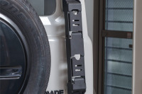 スズキ『ジムニー』シリーズ用、スリムな「リアラダー」登場！ ルーフへのアクセスもスタイリッシュに 画像