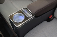 純正のようなフィット感と抜群の収納力、ホンダ『N-WGN』専用LEDコンソールボックスが発売 画像