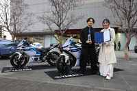 オートカラーアウォード2025、ヤマハ『YZF-R3/YZF-R25』がグランプリ受賞 画像