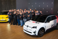 ルノー『5』EV、15か月で生産10万台達成…欧州電動Bセグ販売首位 画像