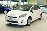 自動車生産、25%減と依然として低調…8月実績 画像
