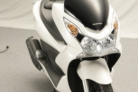 【東京モーターショー09】ホンダ PCX…次世代パーソナルコンフォートスクーター 画像