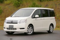 【ホンダ ステップワゴン 新型発表】ユーザーを絞らないデザイン 画像